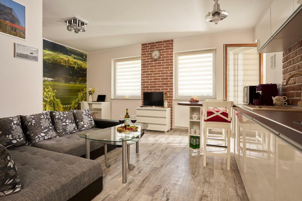 Apartament Winnica Zielona Góra Eksteriør bilde